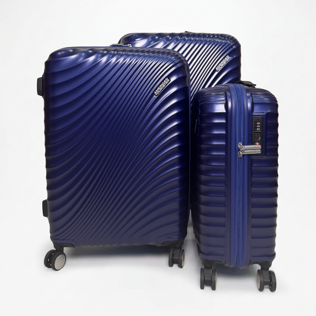American Tourister 3-PC Set Interior Packing Space Karachi