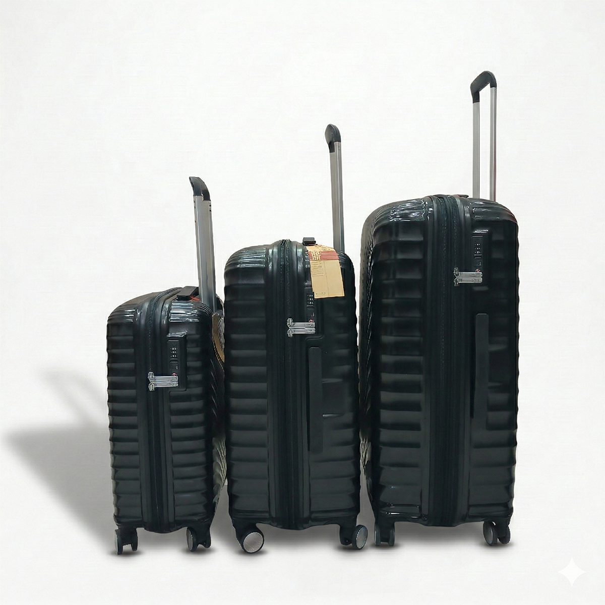 American Tourister 3-PC Set Interior Packing Space Karachi