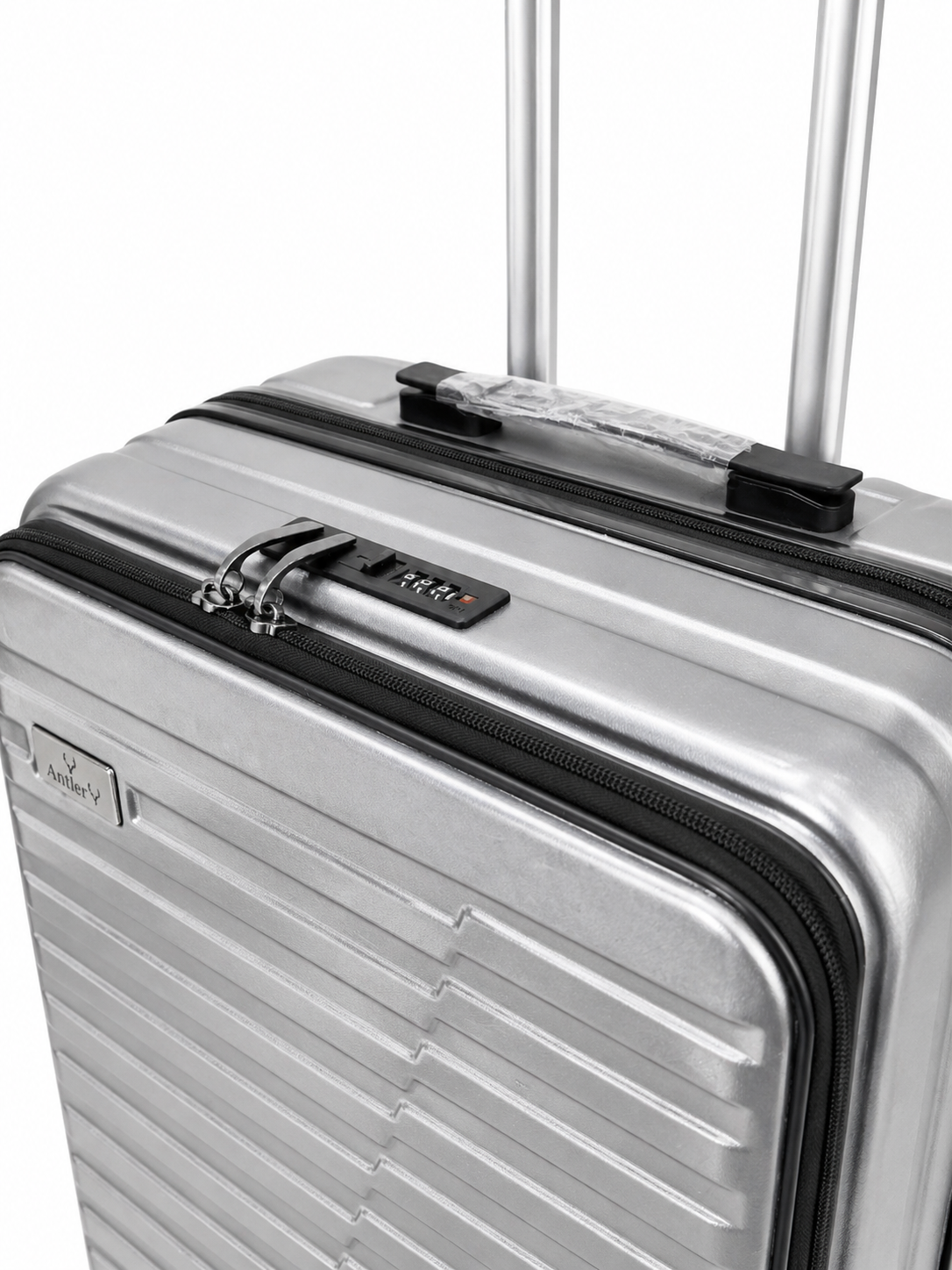 Antler 25 Inch Suitcase Interior and Front Compartment