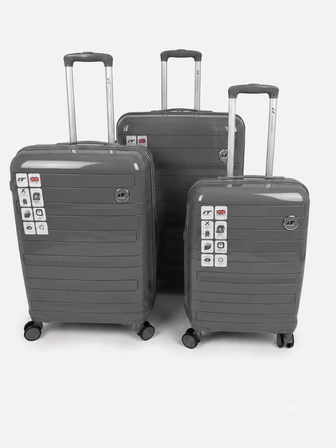 IT Traveller 3 piece suitcase collection for family trips